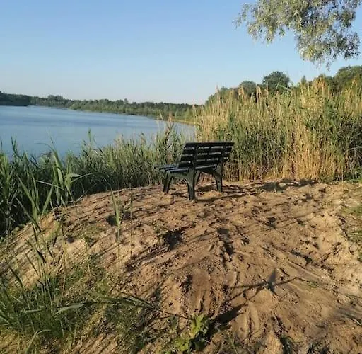 Swietna Nad Jeziorem *