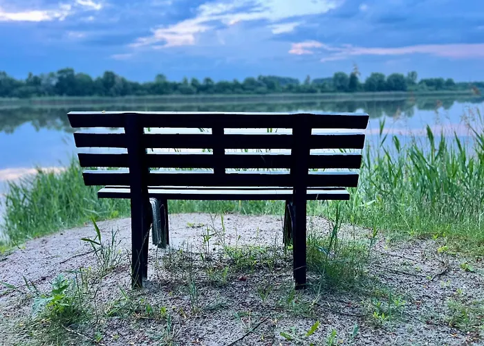 Swietna Nad Jeziorem 別荘